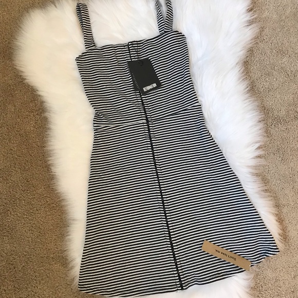 NWT reformation nellies dress Cannes stripe xs - Picture 3 of 7